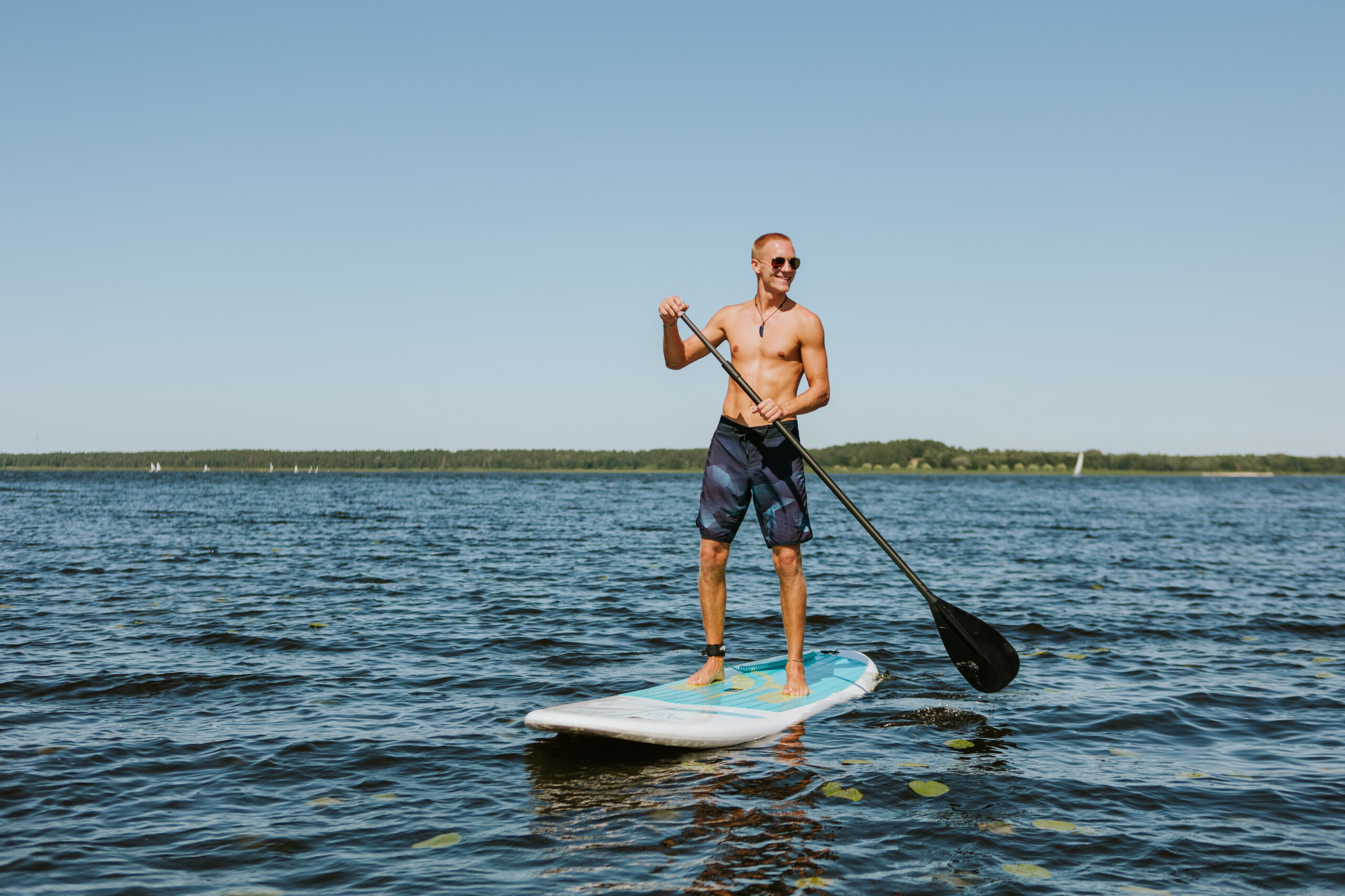 SUP noma Ķīšezerā Rīgā pie Richard Watersports